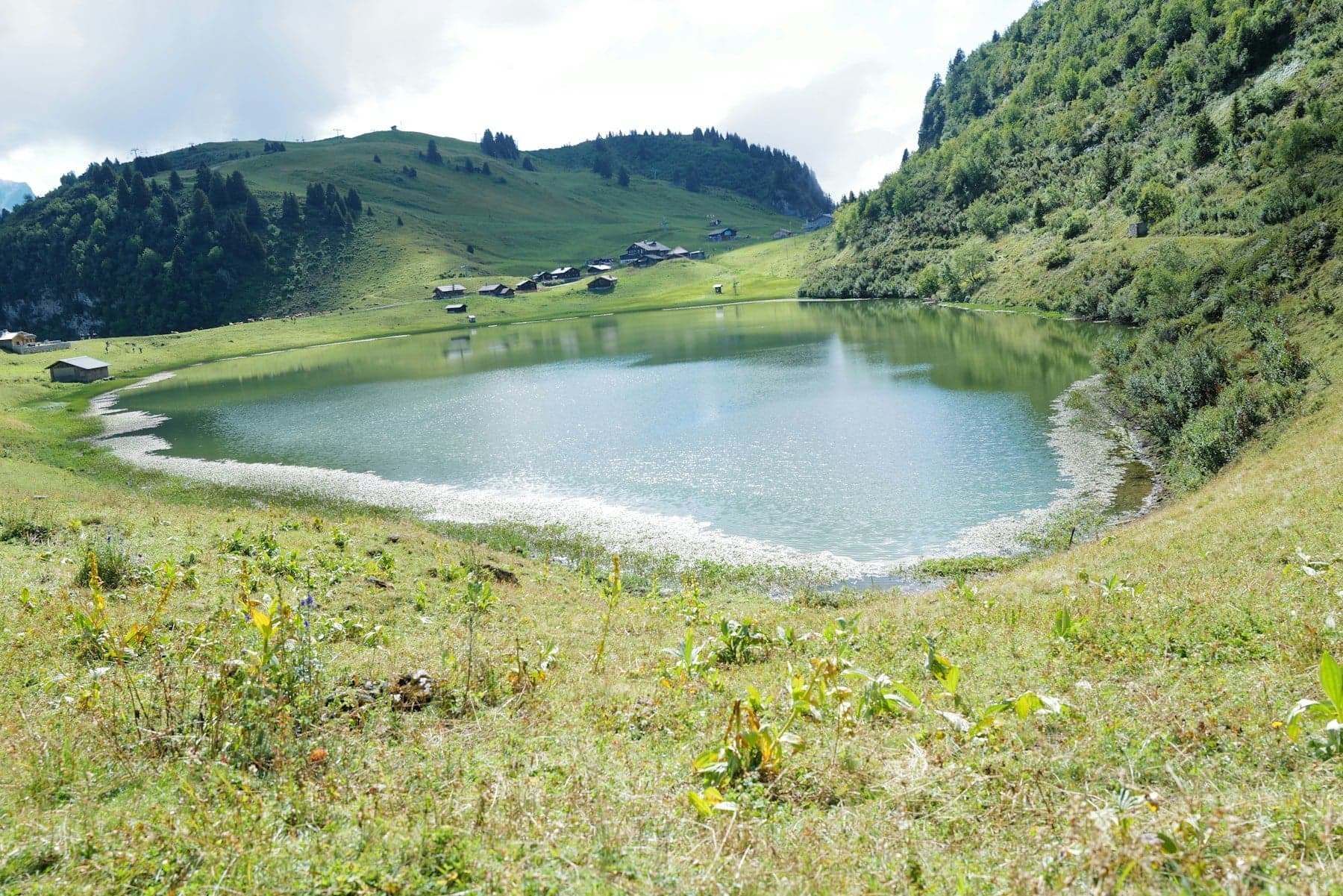 Lake and chalets on the Bretaye plateau above Villars